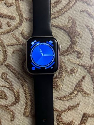 Apple Smartwatch Negro con Cargador