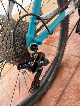Bicicleta MTB CARVER 27.5” Shimano Deore
