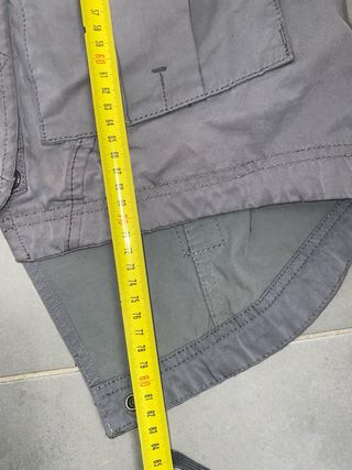 Parka Khujo gris con capucha