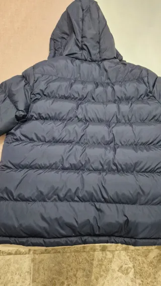 Chaqueta de Plumas Azul y Roja