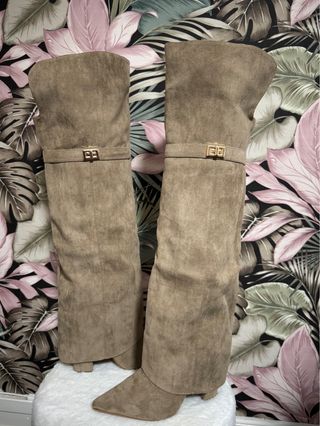 Stivali con risvolto beige 39