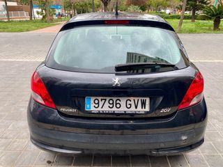 Peugeot 207 2010