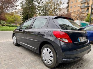 Peugeot 207 2010