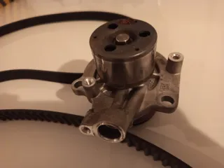 Bomba Agua y Correa Distribución Audi Q3 TDI