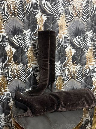 Botas altas marrones con brillos