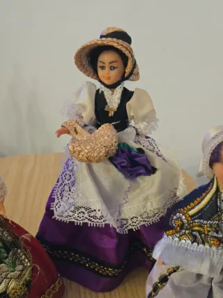 Vecchie bambole in celluloide