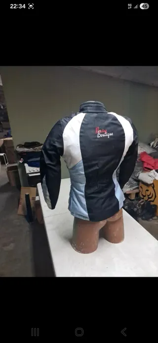 Chaqueta Moto Mujer Talla XS Negra y Blanca