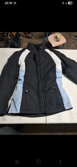 Chaqueta Moto Mujer Talla XS Negra y Blanca