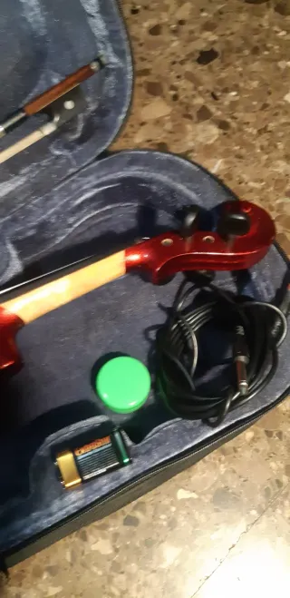 Violín Eléctrico Stagg Rojo