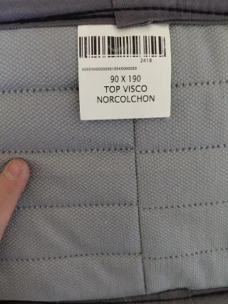 2 Camas 90cm con Cabeceros y Colchones y mesilla