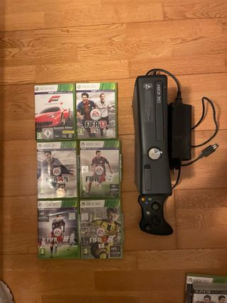 Xbox 360 + 6 Giochi FIFA e Forza