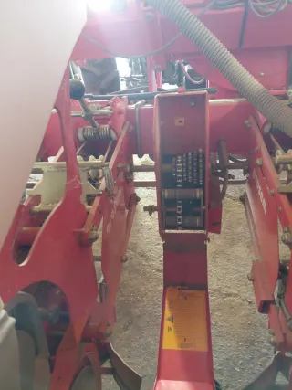 Sembradora Solá Monograno 7 Líneas