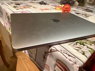 MacBook Pro Intel Core i5 8GB RAM