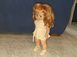 Bambola Eliane Famosa Vintage