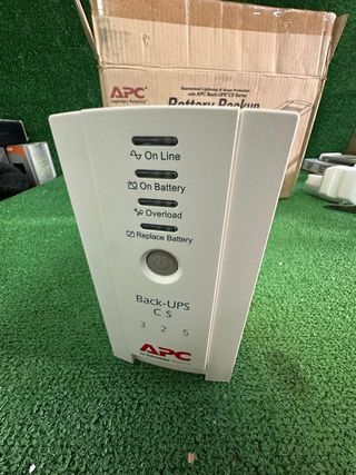 Schneider Electric BK325I Back UPS 325 de APC