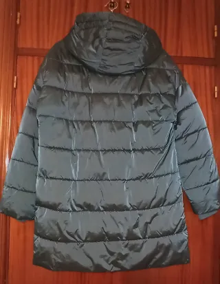 Plumas Zara con capucha