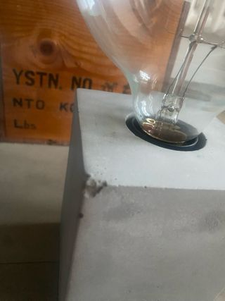 Lampada da comodino design moderno