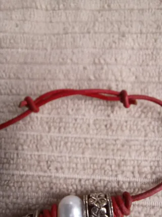 Pulsera Cuero Rojo Perla Nacarada Boho