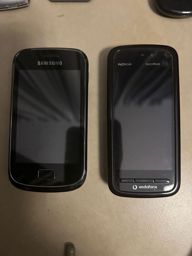 Lote de teléfonos móviles vintage (14)