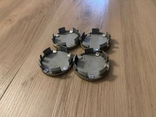 Tapas para llantas Peugeot.