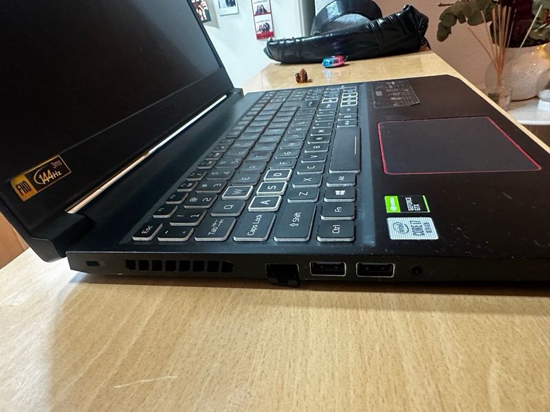 Portátil Gaming Acer Nitro 7 – i7 / 16GB RAM / GTX afbeelding 5