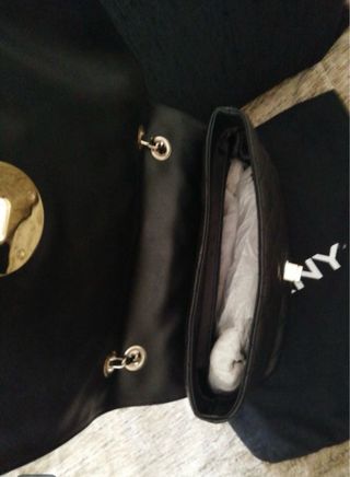 Bolso DKNY Piel Acolchado Nuevo Con Etiquetas