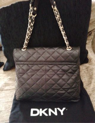 Bolso DKNY Piel Acolchado Nuevo Con Etiquetas