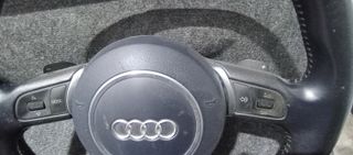 Volante Audi A8