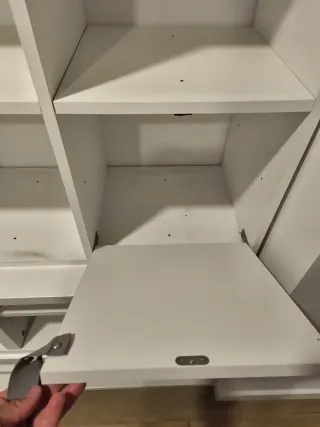 Estantería blanca modular