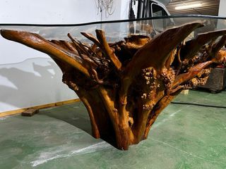 Mesa de centro artesanal cristal y madera