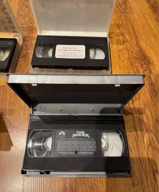 Lote Películas VHS: Bruce Lee, Tomb Raider,  Exorc