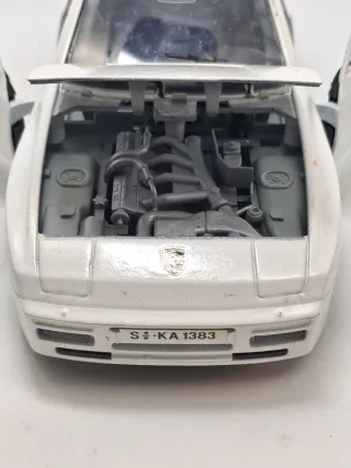 Porsche 944 Turbo Majorette scala 1:24.Vintage