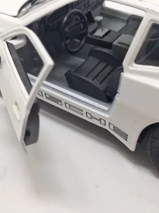 Porsche 944 Turbo Majorette scala 1:24.Vintage