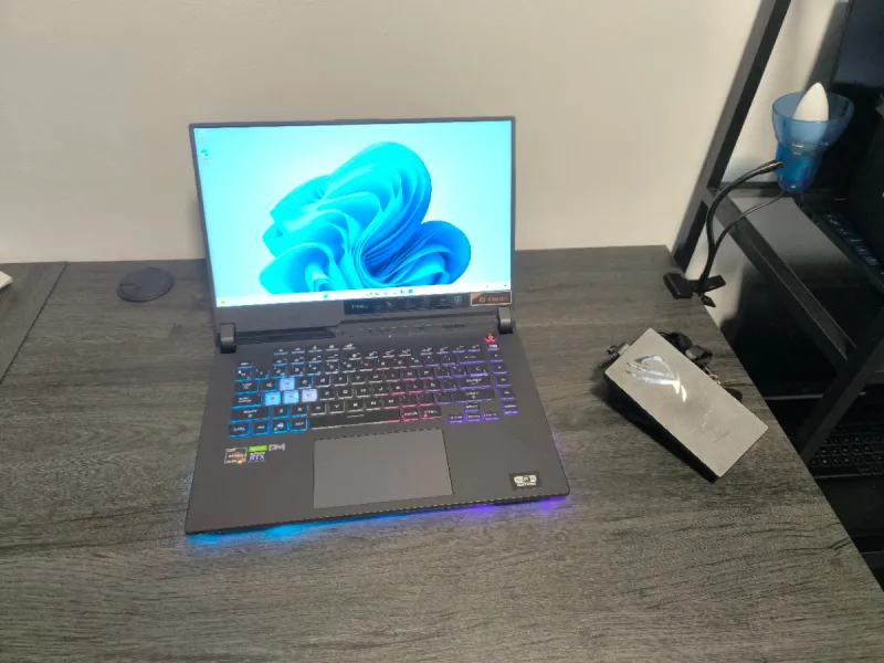Asus ROG Strix G15 RTX 3050 16GB RAM 512GB SSD