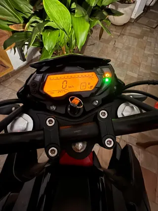 Benelli BN 125 Negra