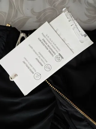 Chaqueta Zara acolchada con cinturón Talla S