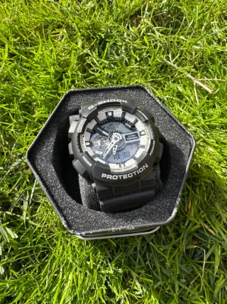 Reloj Casio G-Shock Negro y Gris