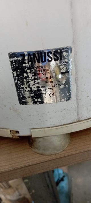 Secadora Zanussi SD4528