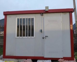 Caseta de obra prefabricada 3,65x2,30