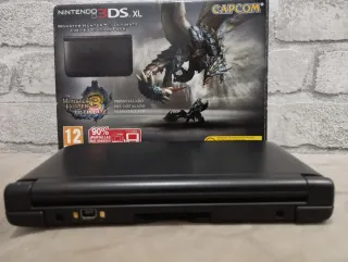 Nintendo 3DS XL Monster Hunter Edición Limitada