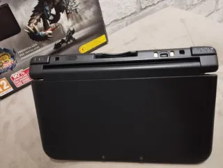 Nintendo 3DS XL Monster Hunter Edición Limitada