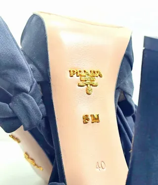 Sandalias Prada T.40 negro Plataforma Tacón