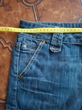 Pantalones cortos vaqueros Bershka