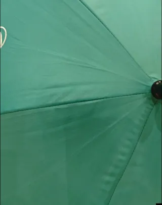 Sombrilla Bugaboo Azul Petróleo