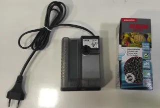 Acuario cristal y plástico azul