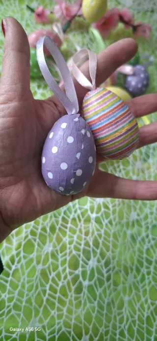 12 Uova Pasquali Decorative con Appendini