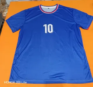 Camisetas deportiva tallas y precios variados.