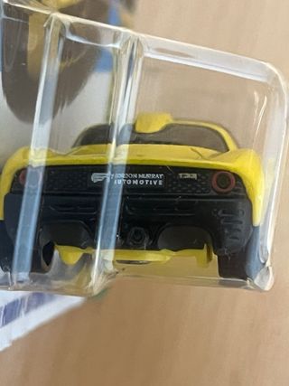 Hot Wheels Gordon Murray Automotive T.33 giallo