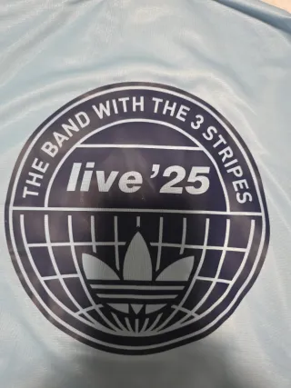 Chaqueta Adidas x Oasis