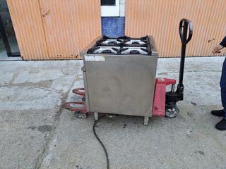 Cocina industrial 4 fuegos